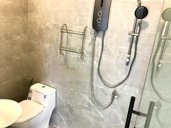 Lakepoint Condominium (D22), Condominium #455871801